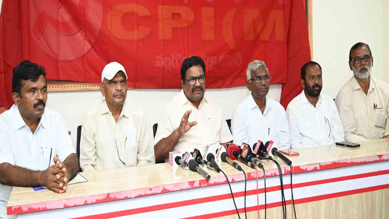 రైతుల సమస్యలను విస్మరిస్తున్న కేంద్ర ప్రభుత్వం