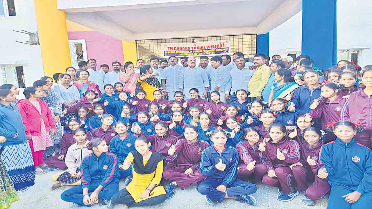 ఒక్కో విద్యార్థి కోసం రూ.1.20 లక్షల ఖర్చు