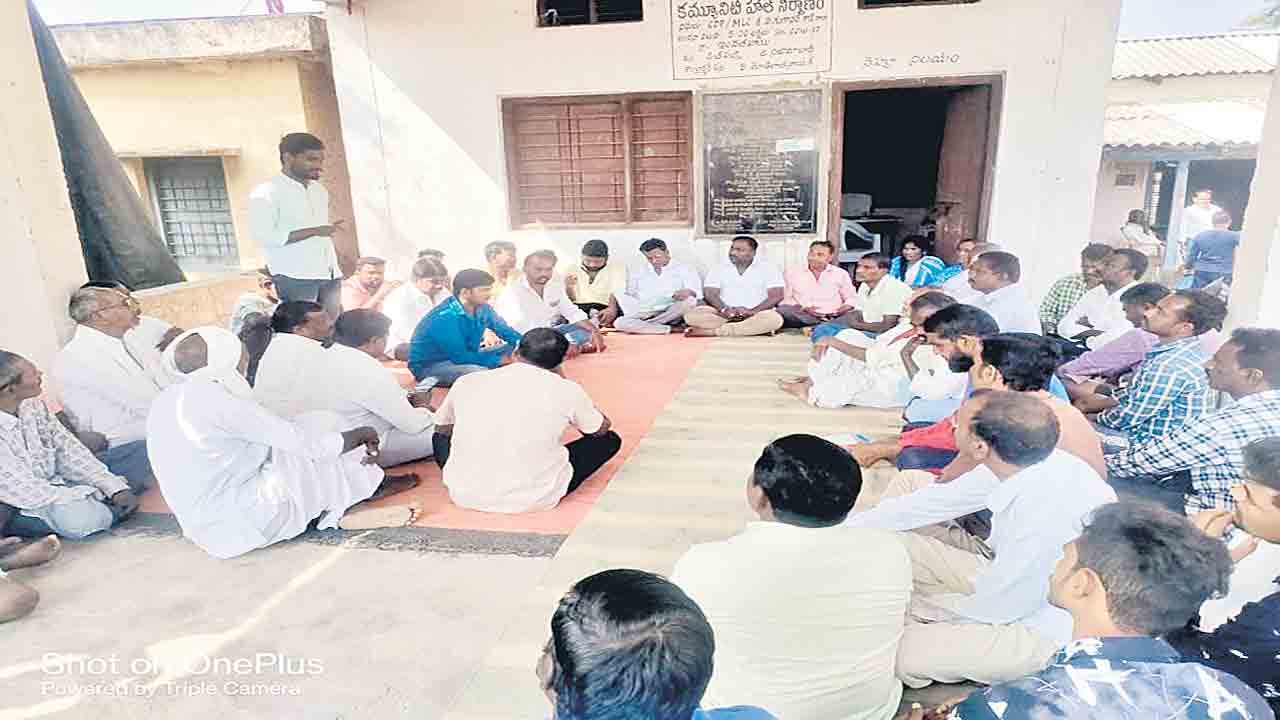 పోడుభూములపై గ్రామసభలు