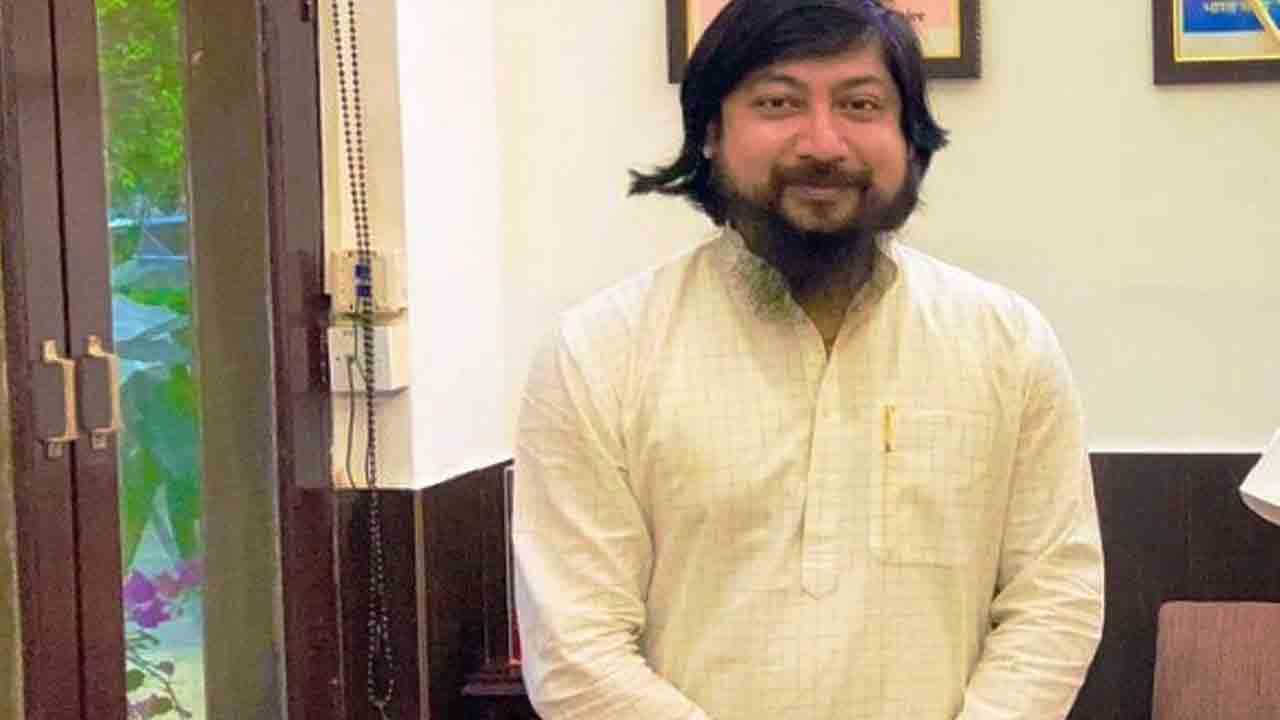 చోరీ కేసులో కేంద్రమంత్రి.. అరెస్ట్‌ వారంట్‌ జారీ చేసిన కోర్టు