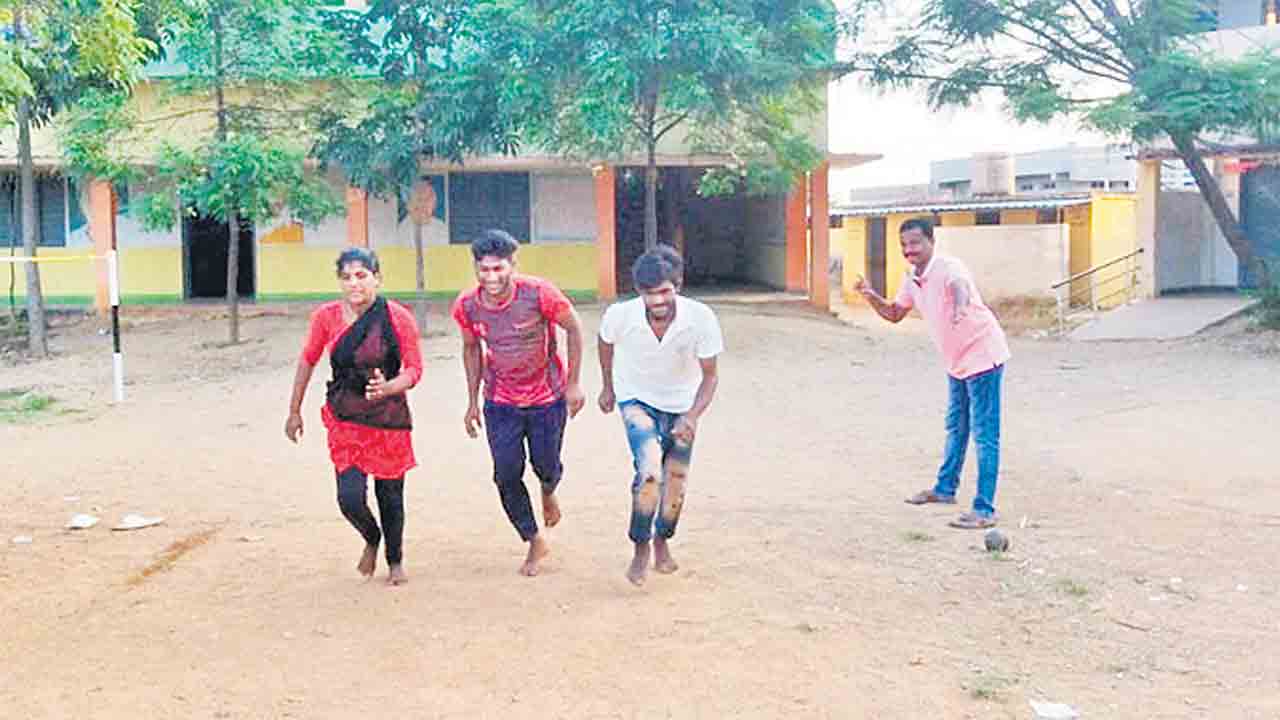 క్రీడల్లో రాణీంచేలా…