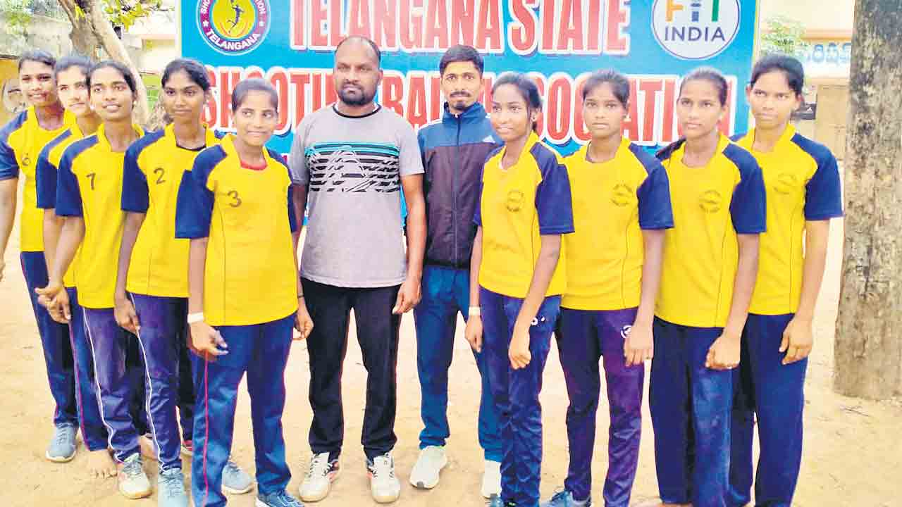 పేదింట క్రీడాకుసుమం