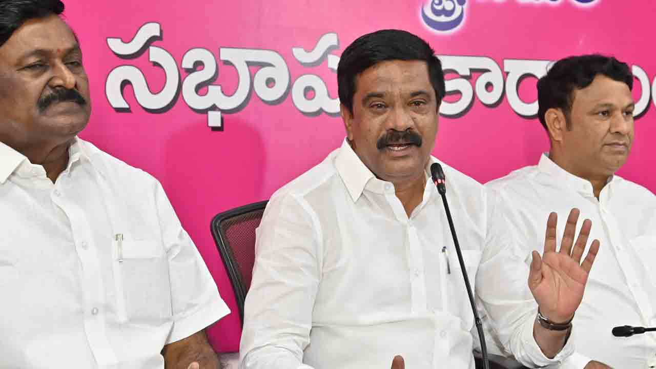 అర్వింద్‌.. భాష మార్చుకో..!