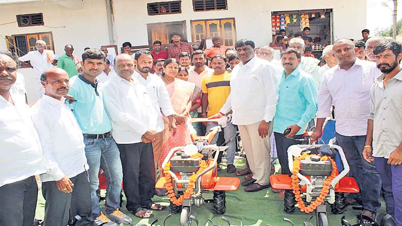 సామాజిక సేవలో తరిస్తున్న సైబేజ్‌ ఆశ సంస్థ