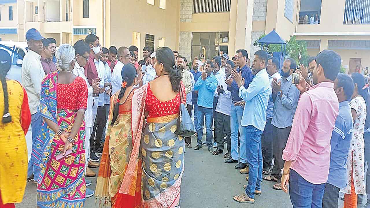 బండిపై భగ్గు