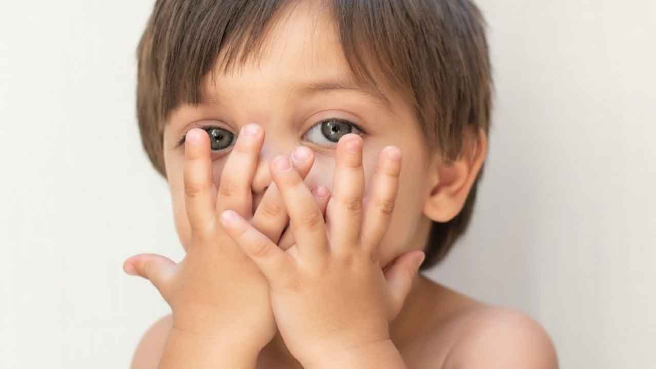 Bad breath | చిన్నారుల్లో నోటి దుర్వాసన ఎందుకు వస్తుంది..? కారణాలు ఇవీ..!