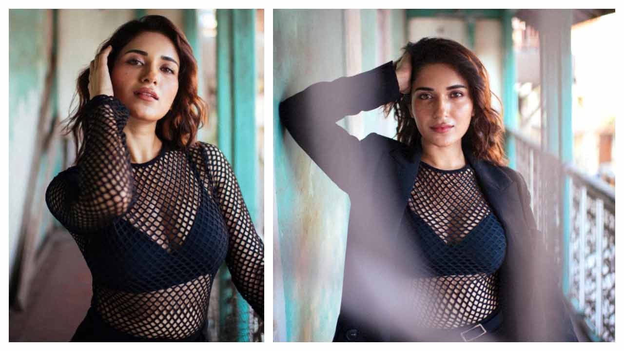 Ruhani Sharma | రుహాని శర్మ అందాల జాతర..