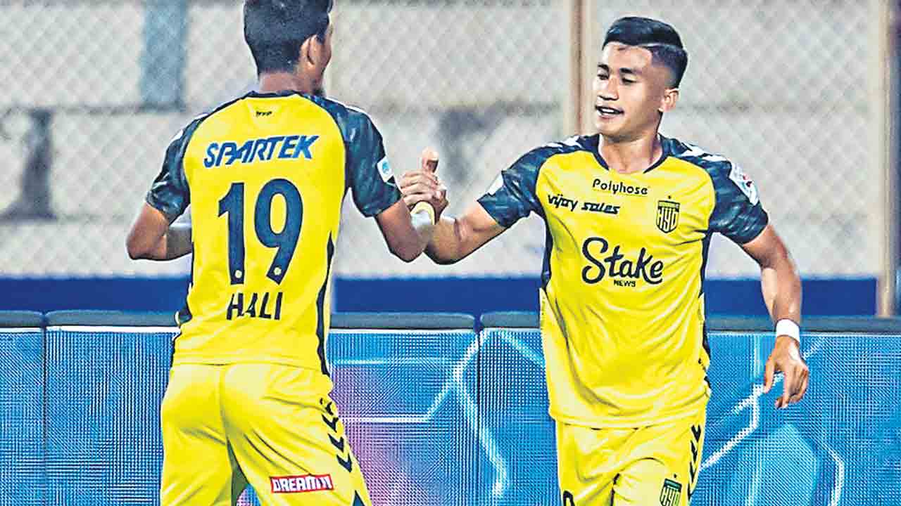 టాప్‌లో హైదరాబాద్‌