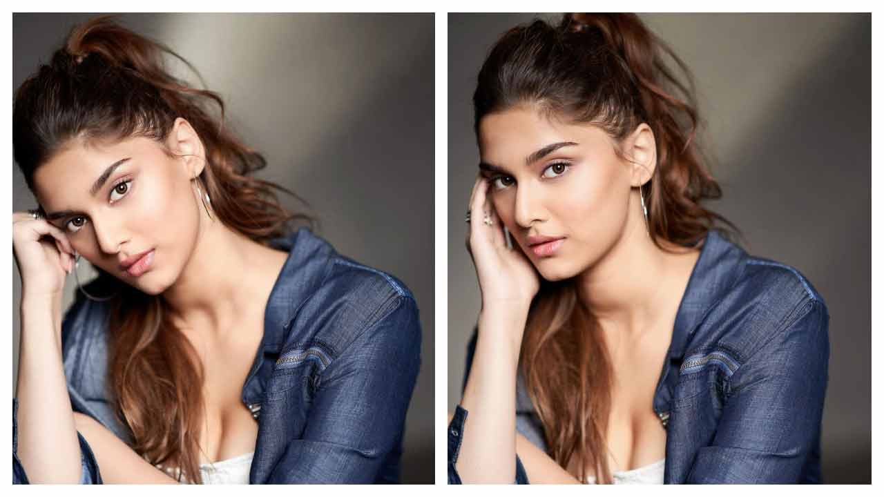 Saiee Manjrekar | చూపులతో గుచ్చేస్తున్న స‌యీ మంజ్రేక‌ర్..