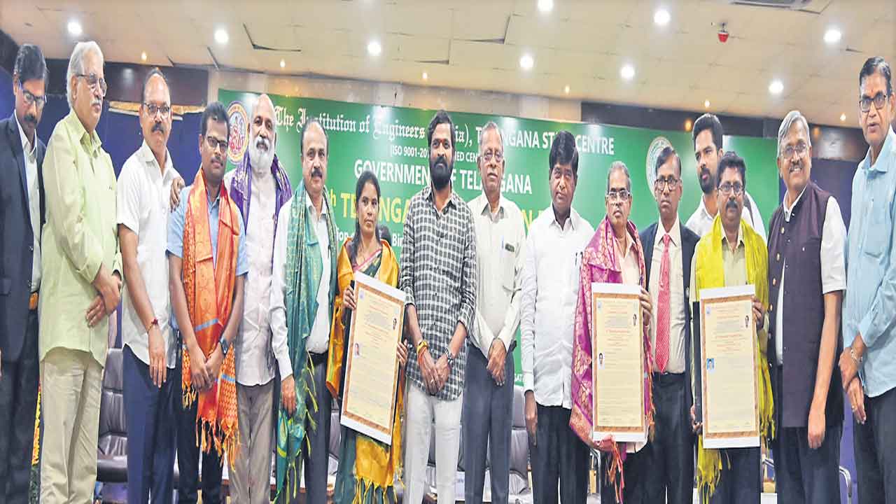 సాగునీటిరంగంలో మనమే ఆదర్శం