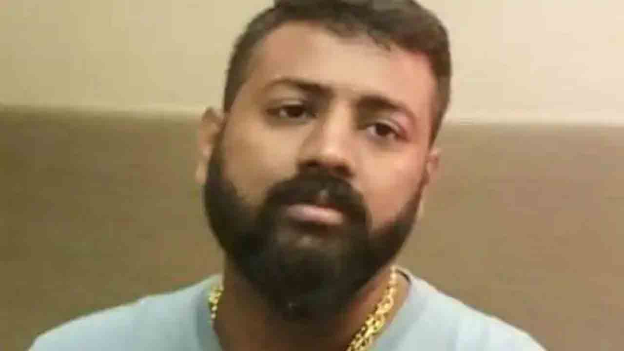 మండోలి జైలు నుంచి తరలించాలని సుకేశ్‌ పిటిషన్‌.. కేంద్రం, ఢిల్లీ సర్కారుకు ‘సుప్రీం’ నోటీసులు