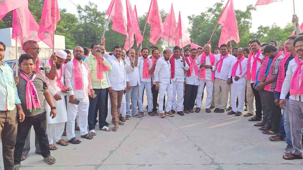 మునుగోడు; దేశానికి దారి దీపం