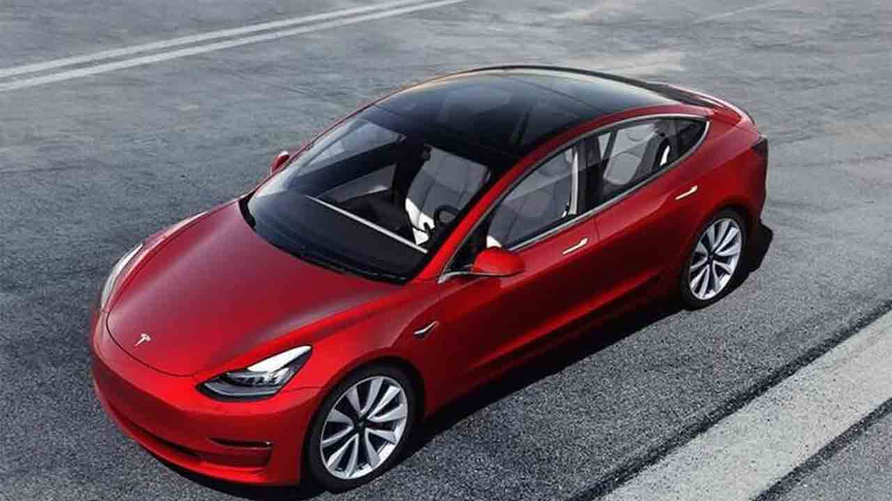 Tesla Car Recall | టెయిల్‌ లైట్లలో సమస్య.. 3.21లక్షల టెస్లా కార్లు రీకాల్‌