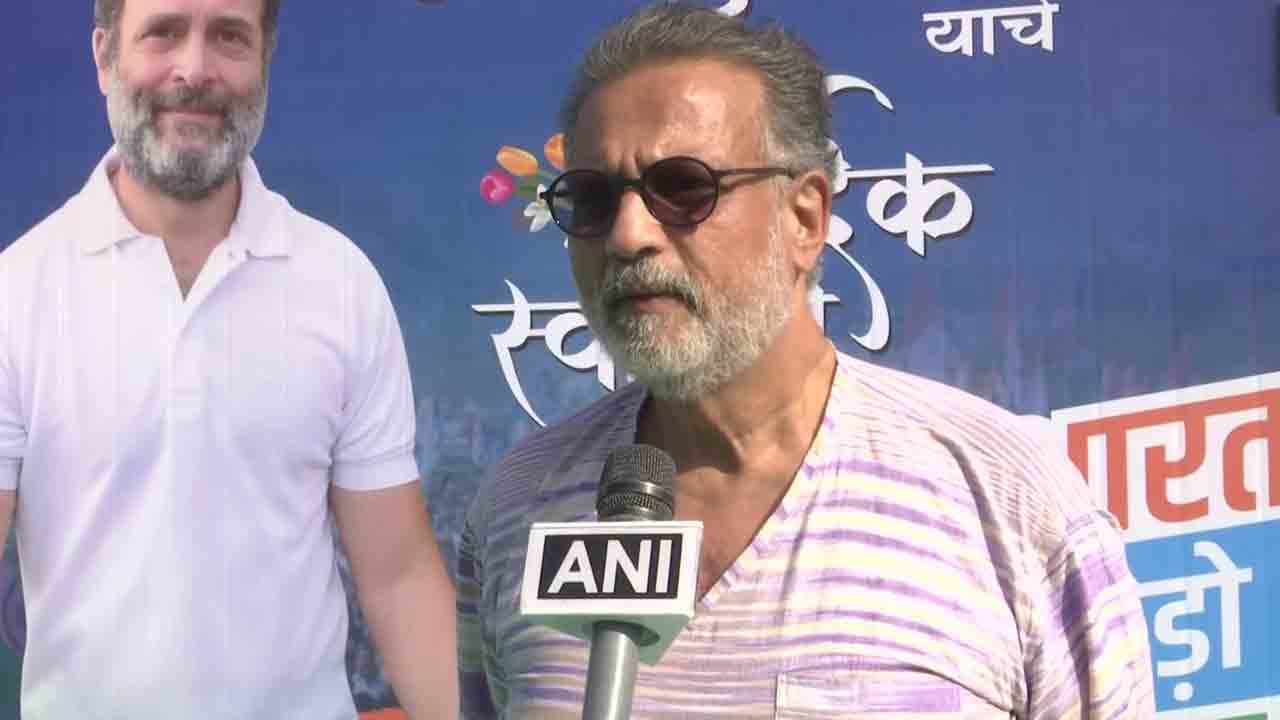 బ్రిటిషర్స్‌తో వీర్‌ సావర్కర్‌ దోస్తీ నిజమే: గాంధీజీ మనువడు