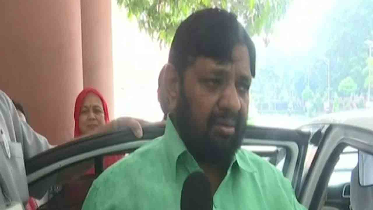 శ్రద్ధా హత్యపై కేంద్ర మంత్రి వివాదస్పద వ్యాఖ్యలు.. ఆయనను తొలగించాలని డిమాండ్‌