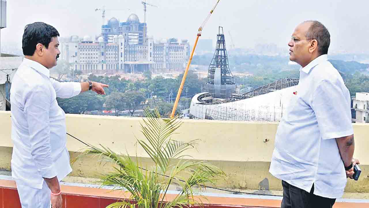 సంక్రాంతికి ‘డబుల్‌’ ఇండ్లు