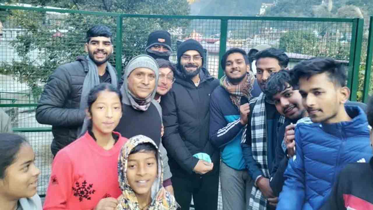 Virat Kohli | ఉత్తరాఖండ్‌లో కింగ్‌ కోహ్లీ.. ఫొటోలు వైరల్‌..!