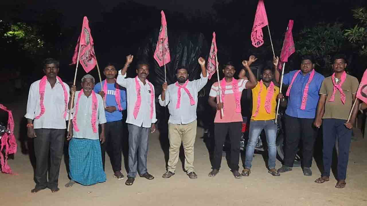 టీఆర్‌ఎస్‌లో జోష్‌