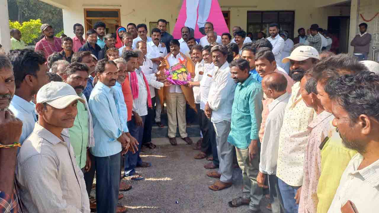 భూ సమస్యల పరిష్కారంపై రైతుల హర్షం