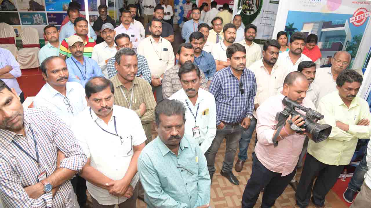 ప్రాపర్టీ షో స్పందన చాలా బాగుంది