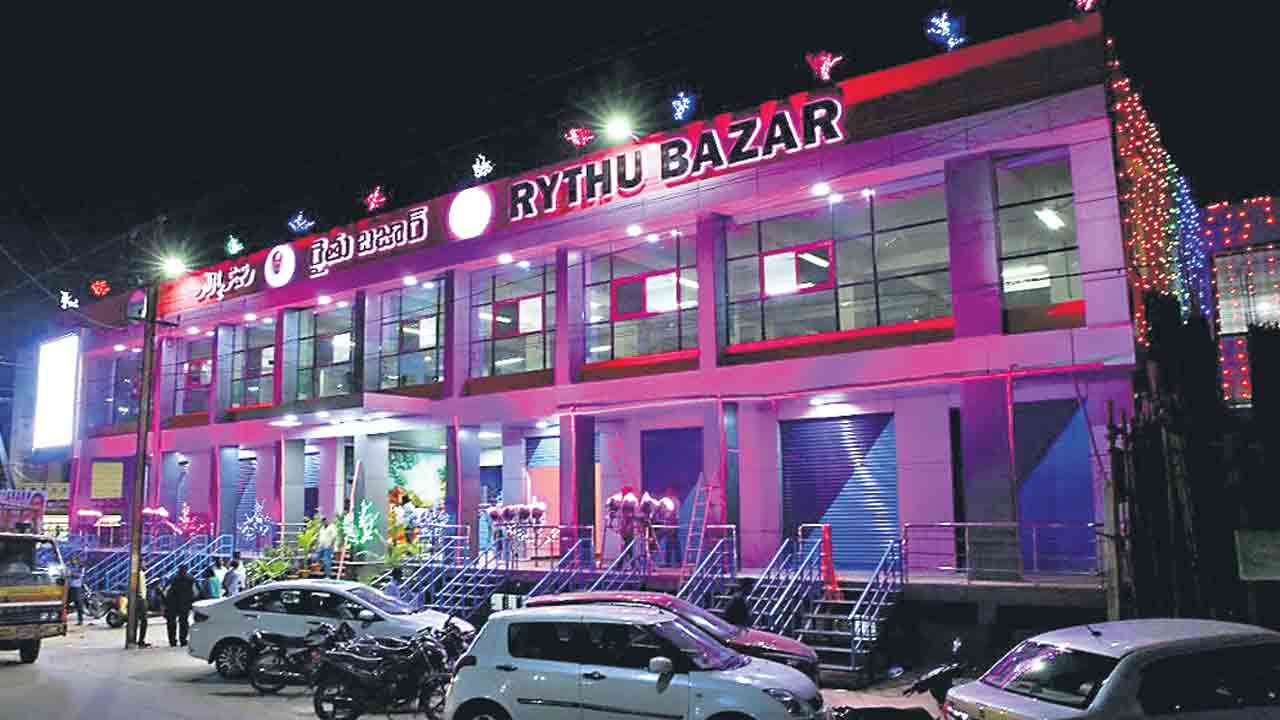 భారీగా పెరిగిన గోడౌన్ల సామర్థ్యం