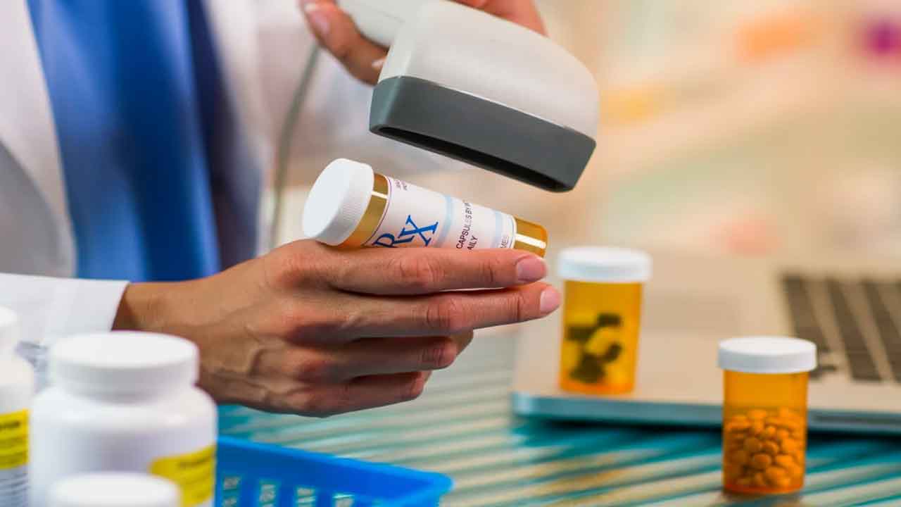 Costly Medicine | ఈ మెడిసిన్‌ చాలా కాస్ట్‌లీ గురూ.. ఆమోదం తెలిపిన అమెరికా