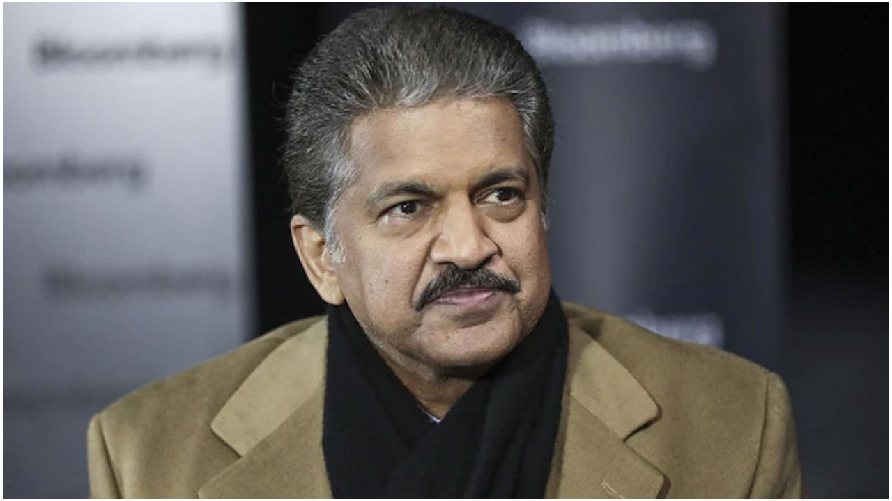 ఆనంద్ మ‌హింద్ర ఇన్‌స్పిరేష‌న‌ల్ పోస్ట్ : మ‌హిళా పైల‌ట్ల సంఖ్య‌లో మ‌న‌మే నెంబ‌ర్‌వ‌న్‌!