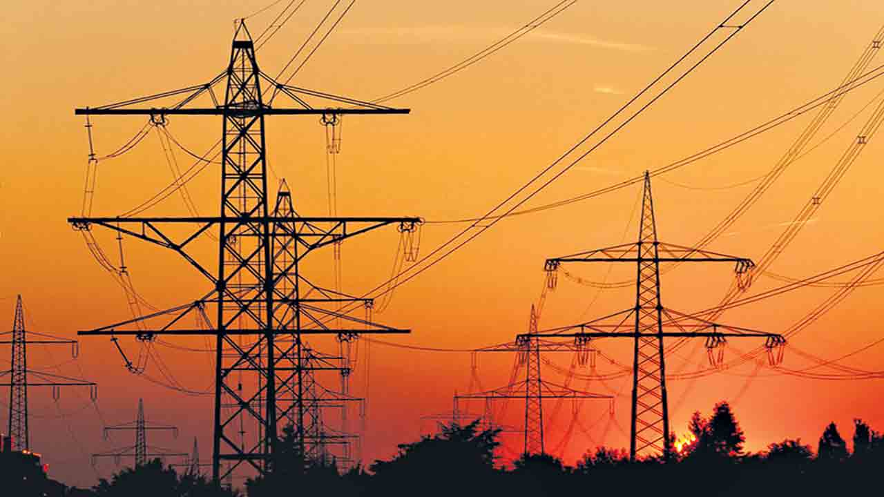 కొరతేలేని విద్యుత్తు