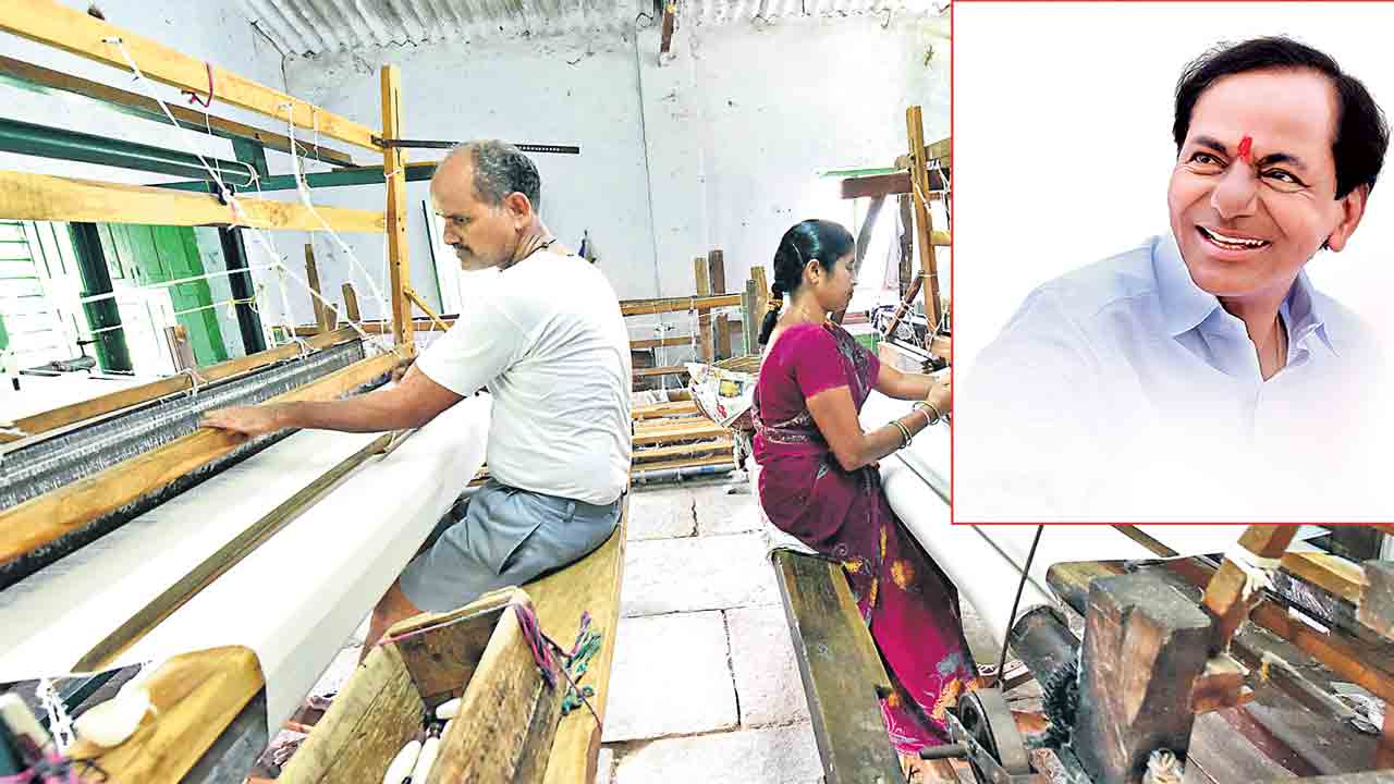 చేతి వృత్తుల చేతనం.. సంక్షేమకాంతుల కేతనం