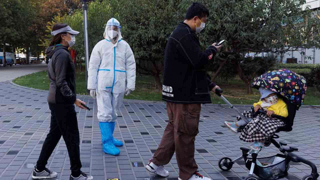 చైనాలో ఆల్‌టైమ్‌ హైకి రోజువారీ కరోనా కేసులు