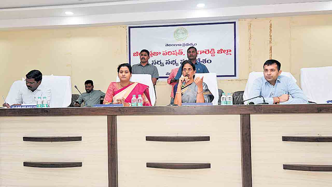ఉపాధ్యాయుల కొరత లేకుండా చర్యలు తీసుకుంటాం