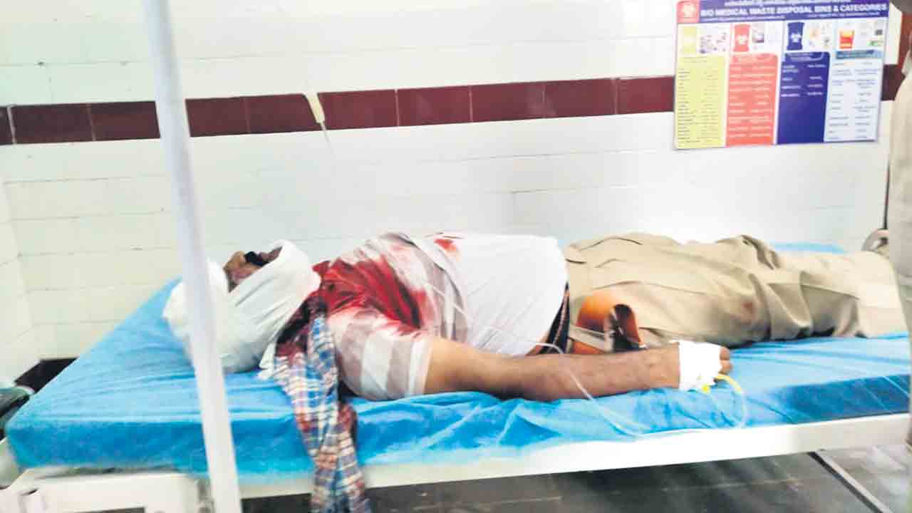 ప్రభుత్వ లాంఛనాలతో ఎఫ్‌ఆర్‌వో శ్రీనివాసరావు అంత్యక్రియలు