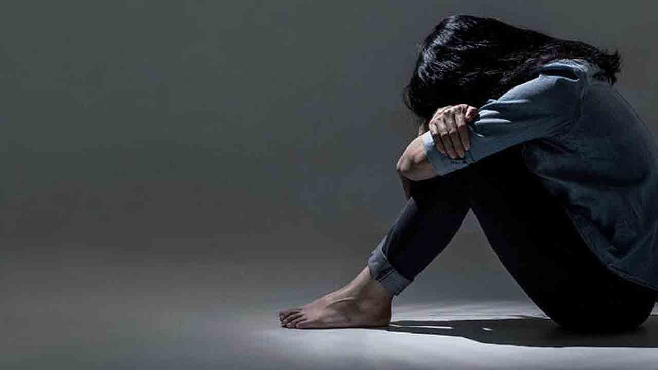 పని ఒత్తిడితో డిప్రెషన్‌