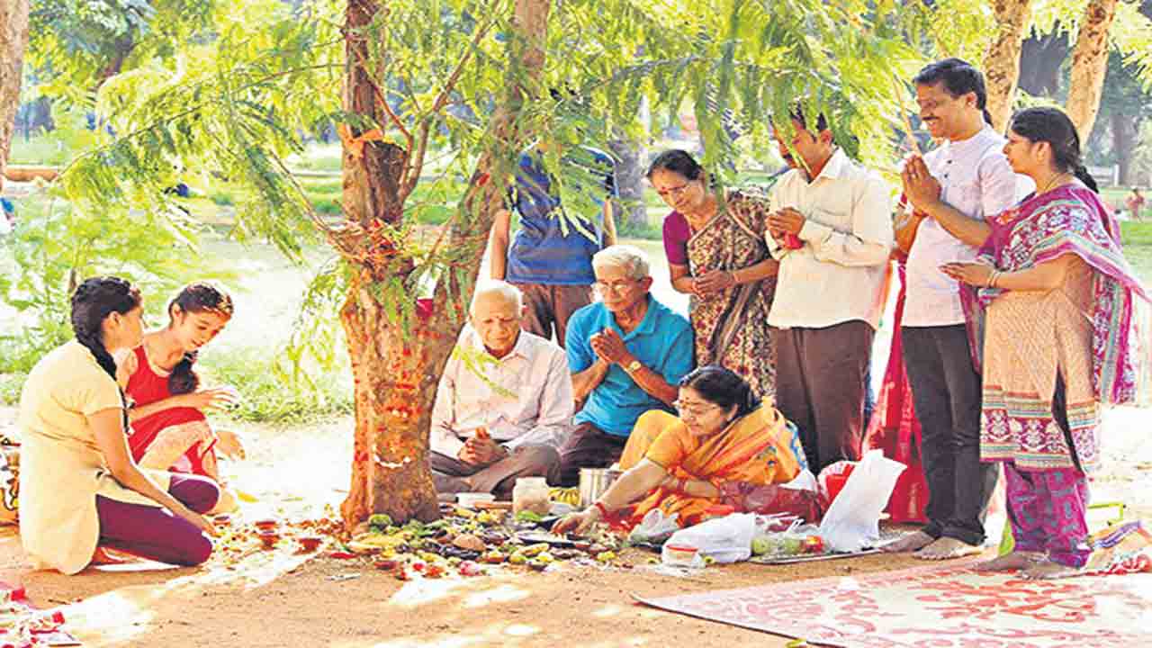 ఉసిరి చెంతే ఎందుకు?