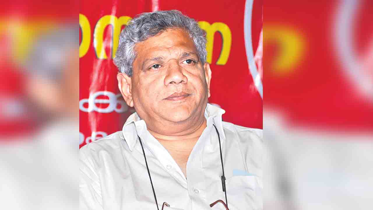 బీజేపీతో ప్రజాస్వామ్యానికి ముప్పు