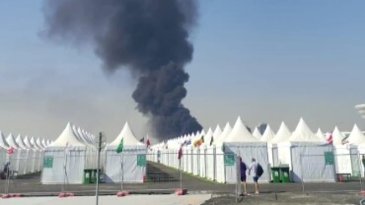 FIFA World Cup | వ‌ర‌ల్డ్ క‌ప్ స్టేడియం స‌మీపంలో భారీ అగ్ని ప్ర‌మాదం.. ఎవ‌రూ గాయ‌ప‌డ‌లేద‌న్న అధికారులు