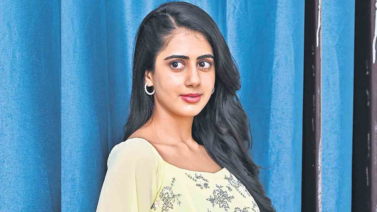 గాలోడి ప్రేమలో