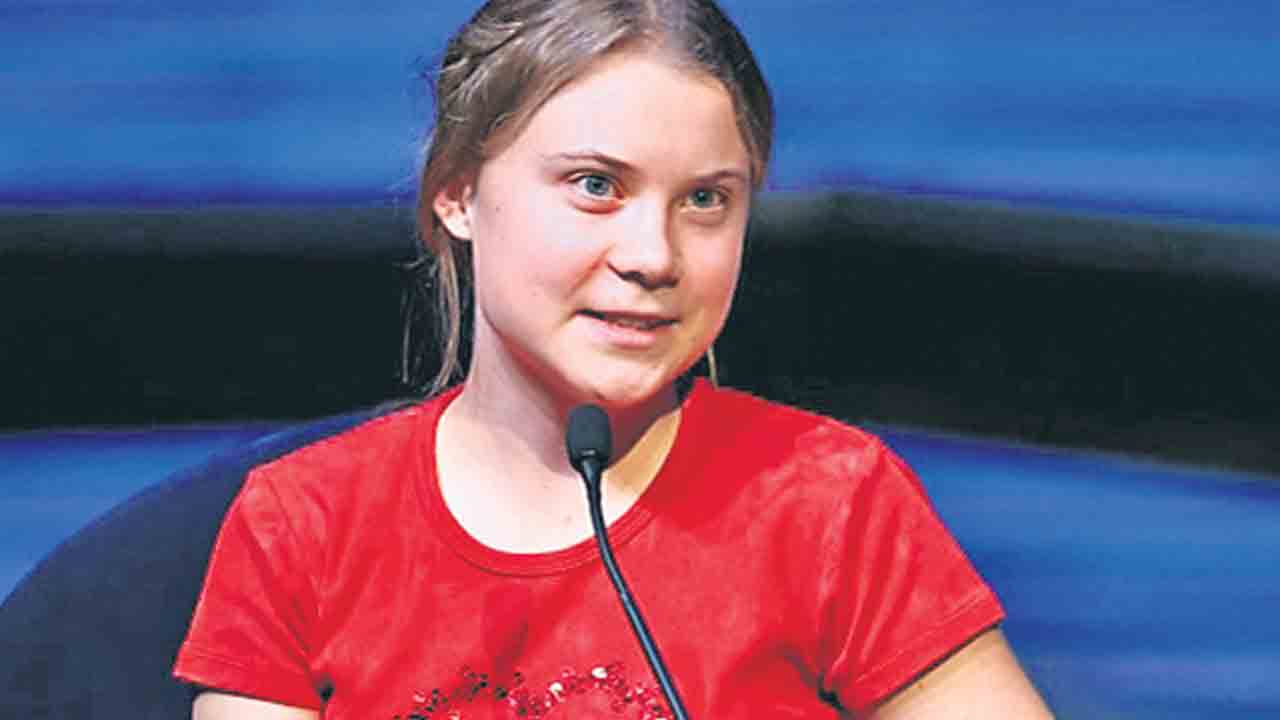 సొంతదేశం స్వీడన్‌పై గ్రెటా దావా