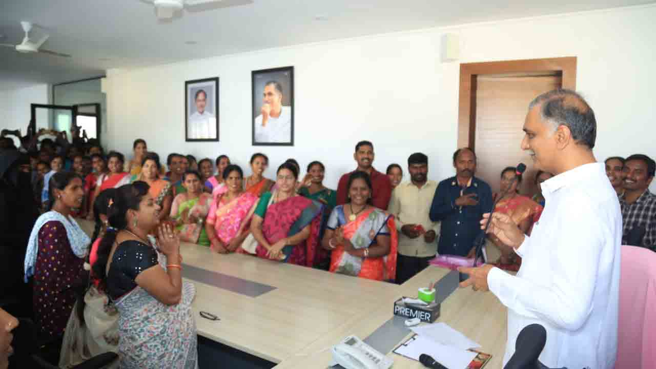 అంగన్‌వాడీలకు ఆత్మగౌరం.. ఆ ఘ‌న‌త సీఎం కేసీఆర్‌దే