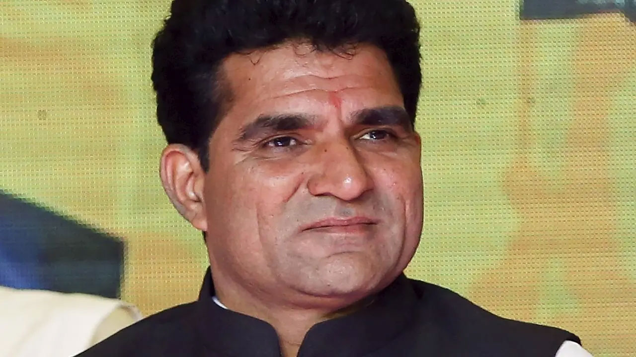 బీజేపీ దోపిడీ పాల‌నకు తెర‌..అభివృద్ధే అజెండాగా ముందుకెళ‌తాం : ఆప్‌ సీఎం అభ్య‌ర్ధి