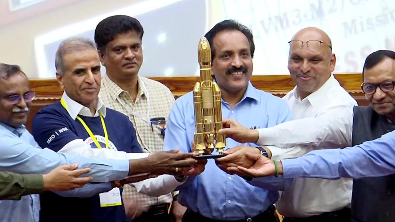 ISRO | ఇస్రోతో 100 స్టార్టప్‌లు పనిచేస్తున్నాయి : ఎస్‌. సోమనాథ్‌