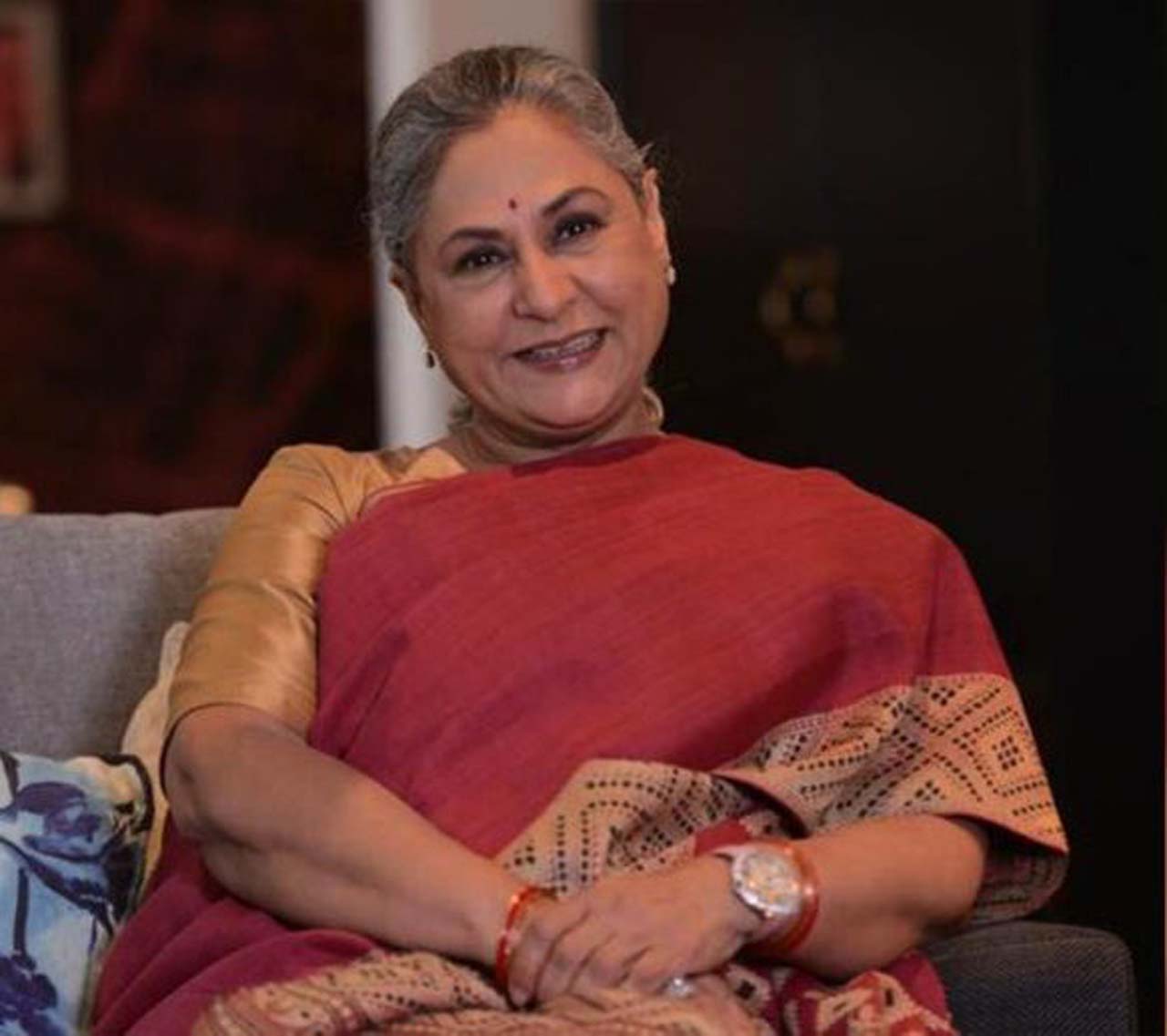 Jaya Bchchan | పొద‌ల మాటున శానిట‌రీ ప్యాడ్లు మార్చుకునేవాళ్లం.. అవుట్‌డోర్ షూటింగ్ క‌ష్టాలు గుర్తుచేసుకున్న జ‌యాబ‌చ్చ‌న్