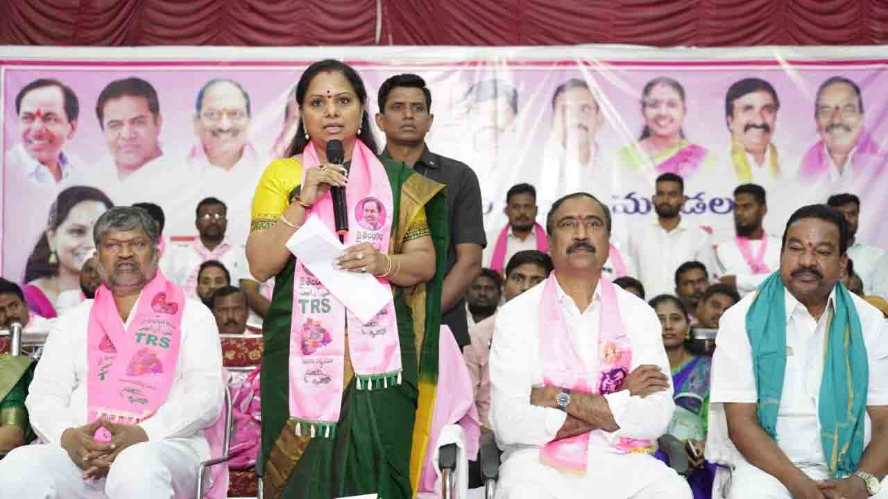 మోదీవి ఉత్తుత్తి మాట‌లు.. ఎమ్మెల్సీ క‌విత ఫైర్