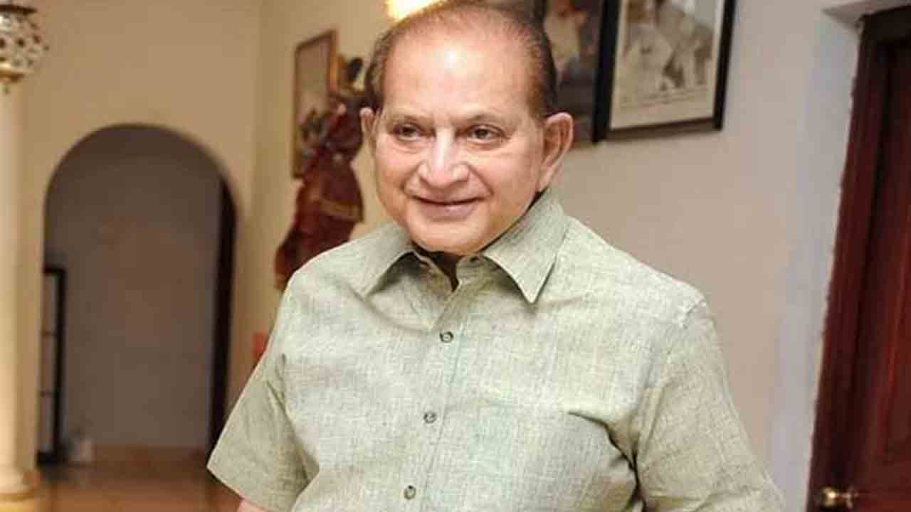 సూపర్‌స్టార్‌ కృష్ణకు గుండెపోటు