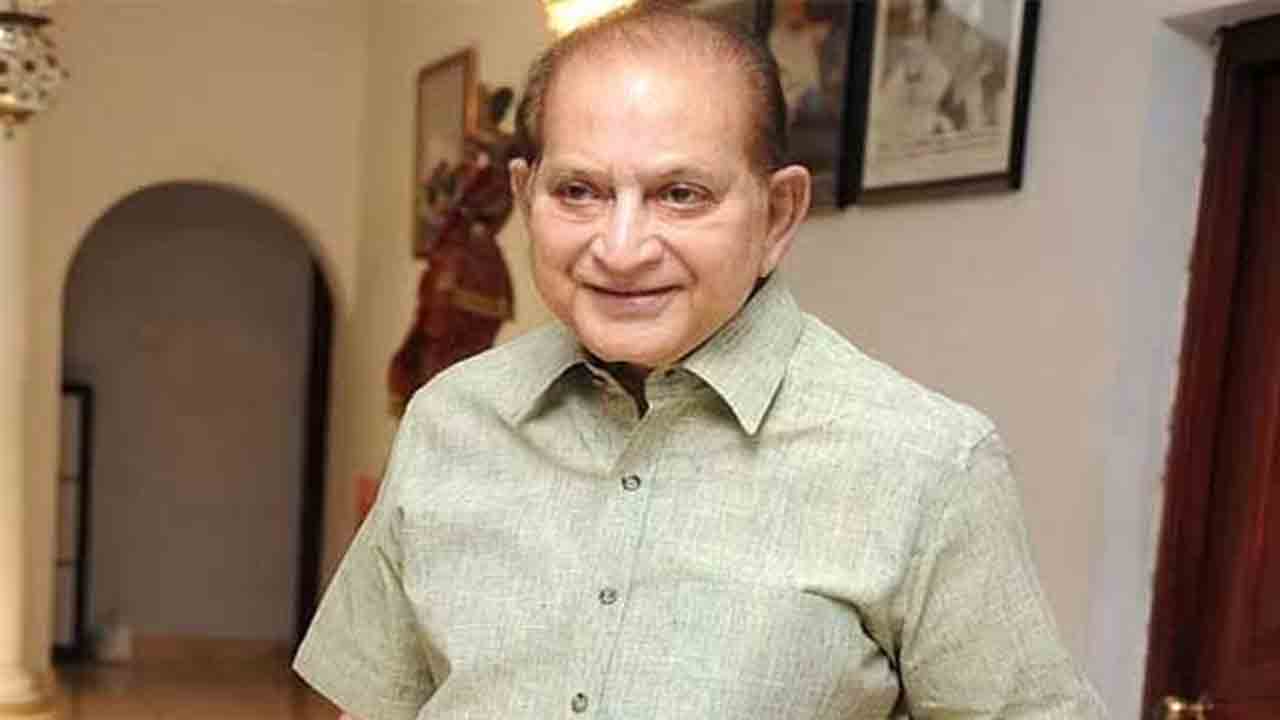 Super Star Krishna | ఐసీయూలో సూపర్‌ స్టార్‌ కృష్ణ..! పరిస్థితి విషమం