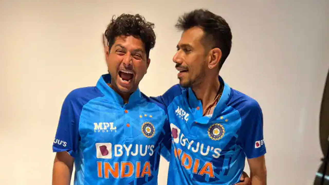 కుల్దీప్తో దిగిన ఫోటోను షేర్ చేసిన చాహల్.. పిక్ వైరల్