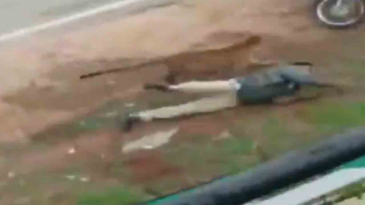 క‌ర్ణాట‌క‌లో చిరుత పులి బీభ‌త్సం.. జ‌నాల‌పై దాడి.. వీడియో