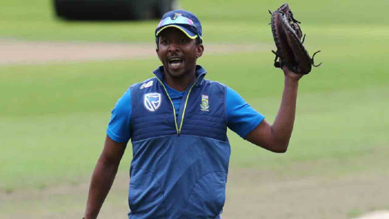 ప్రొటీస్‌ తాత్కాలిక కోచ్‌గా మకెట