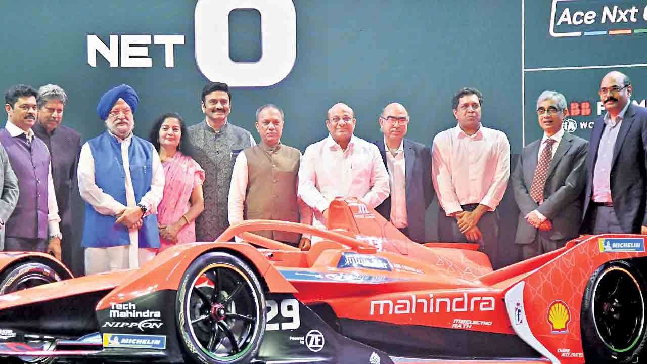 ఫార్ములా-ఈకౌంట్‌ డౌన్‌100 వంద రోజుల్లో హైదరాబాద్‌లో తొలి ‘ఫార్ములా-ఈ’ రేస్‌