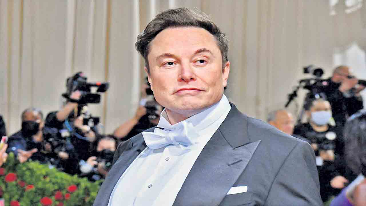 రోజుకు 32 కోట్ల నష్టం.. అందుకే!